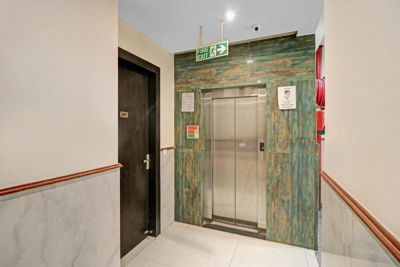 Oyo 23368 Boutique Hotel Paragon Nowe Delhi Zewnętrze zdjęcie